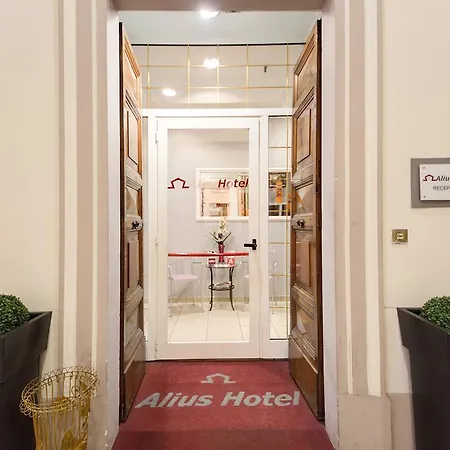 Alius 2* Rome